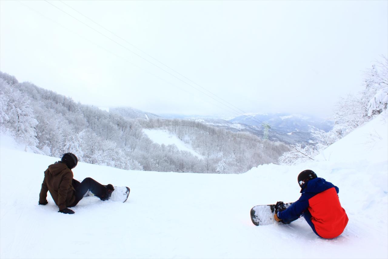 Hotel Snow Freak Sunrise à Yamagata  Extérieur photo