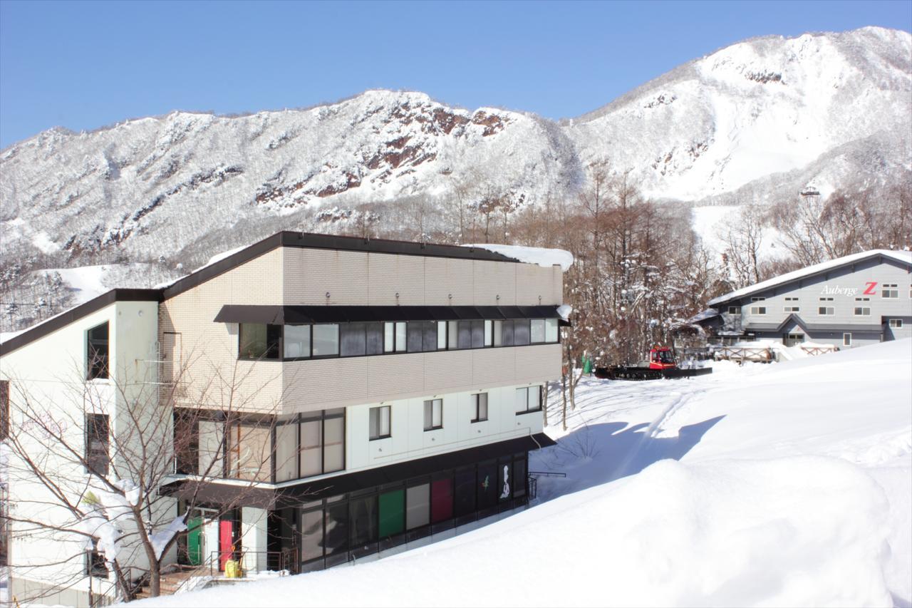 Hotel Snow Freak Sunrise à Yamagata  Extérieur photo
